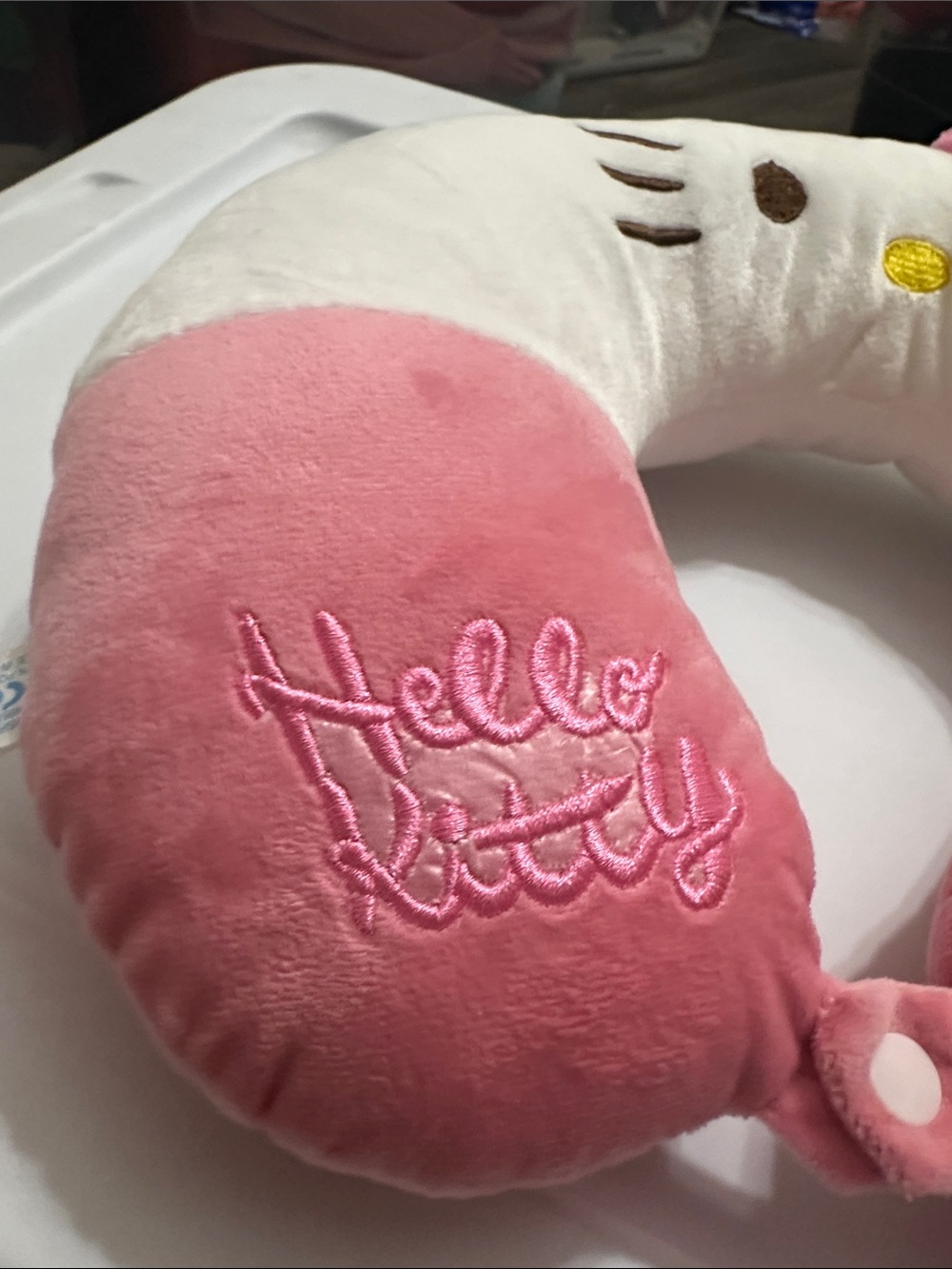 Hello Kitty Travel Neck Pillow - Picture 2 of 4